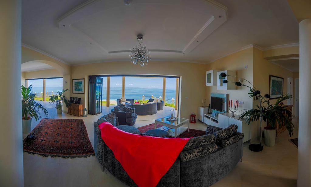 Villa La Vue Beau Vallon (Mahe)